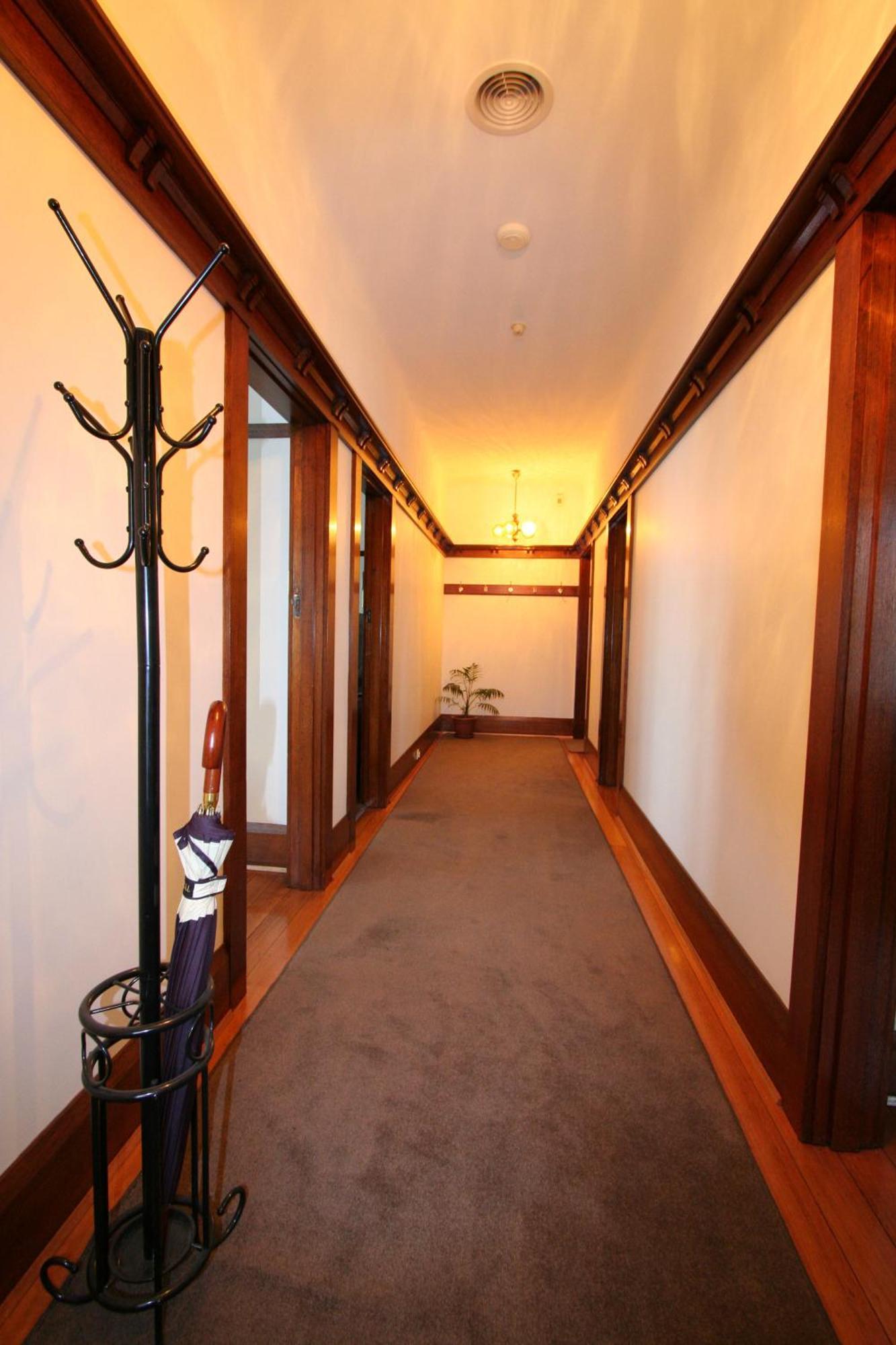 Moonah Central Apartments Хоубарт Екстериор снимка